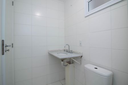 Apartamento para alugar com 75m², 2 quartos e 1 vaga Apartamento para alugar com 75m², 2 quartos e 1 vagaBanheiro