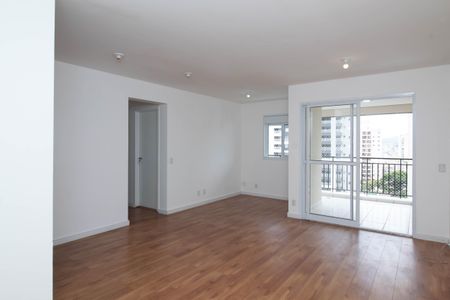 Apartamento para alugar com 75m², 2 quartos e 1 vaga Apartamento para alugar com 75m², 2 quartos e 1 vagaSala