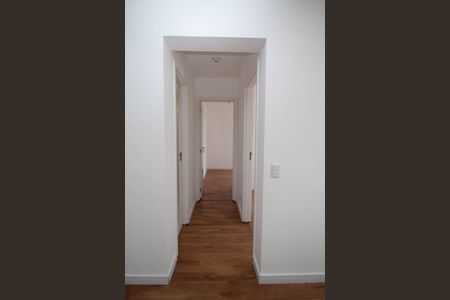 Apartamento para alugar com 75m², 2 quartos e 1 vaga Apartamento para alugar com 75m², 2 quartos e 1 vagaCorredor