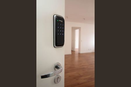 Apartamento para alugar com 75m², 2 quartos e 1 vaga Apartamento para alugar com 75m², 2 quartos e 1 vagaHall de entrada