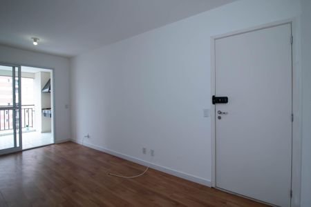 Apartamento para alugar com 75m², 2 quartos e 1 vaga Apartamento para alugar com 75m², 2 quartos e 1 vagaSala