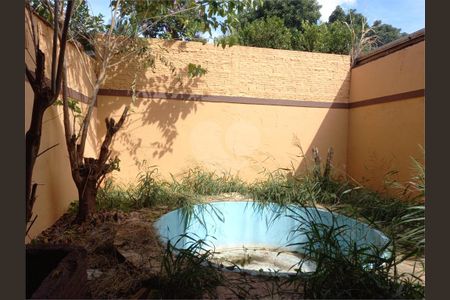 Casa à venda com 3 quartos, 270m² em Vila Friburgo, São Paulo