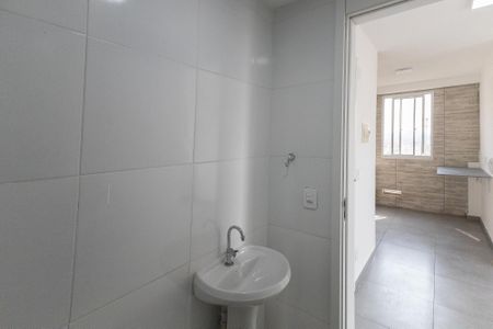 Apartamento para alugar com 38m², 2 quartos e sem vagaBanheiro