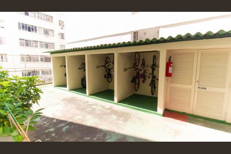 Apartamento à venda com 128m², 3 quartos e 1 vaga Apartamento à venda com 128m², 3 quartos e 1 vagaÁrea comum