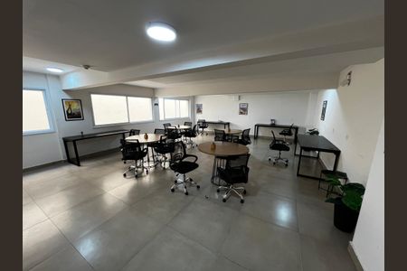 Apartamento à venda com 33m², 1 quarto e 1 vagaÁrea comum 