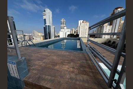 Apartamento à venda com 33m², 1 quarto e 1 vagaÁrea comum - Piscina