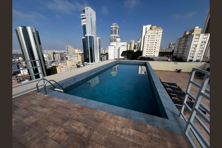 Apartamento à venda com 33m², 1 quarto e 1 vagaÁrea comum - Piscina