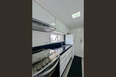 Apartamento à venda com 52m², 2 quartos e 2 vagasCozinha