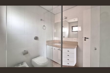 Apartamento para alugar com 140m², 3 quartos e 2 vagasBanheiro da Suíte