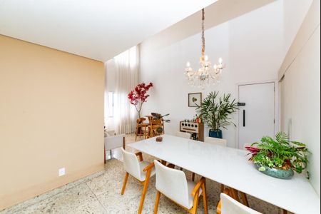 Apartamento à venda com 196m², 3 quartos e 3 vagasSala 1