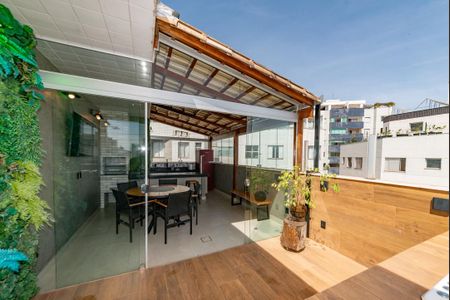 Apartamento à venda com 196m², 3 quartos e 3 vagasÁrea Externa