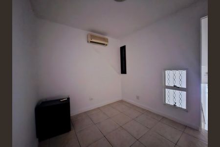 Apartamento à venda com 72m², 2 quartos e 1 vagaQuarto 