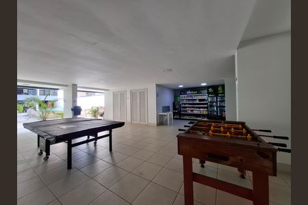 Apartamento à venda com 72m², 2 quartos e 1 vagaÁrea comum
