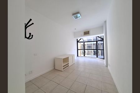 Apartamento à venda com 72m², 2 quartos e 1 vagaSuíte