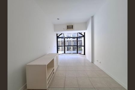 Apartamento à venda com 72m², 2 quartos e 1 vagaSuíte