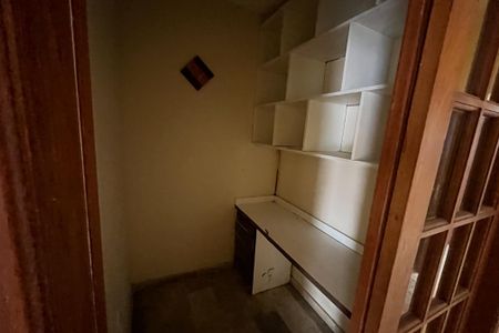 Apartamento para alugar com 150m², 3 quartos e 2 vagas Apartamento para alugar com 150m², 3 quartos e 2 vagasEscritorio