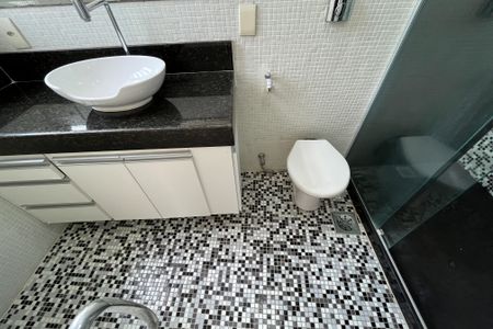 Apartamento para alugar com 150m², 3 quartos e 2 vagas Apartamento para alugar com 150m², 3 quartos e 2 vagasBanheiro da suite 3