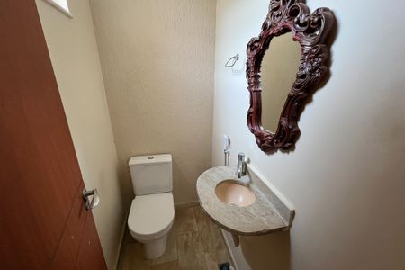 Apartamento para alugar com 150m², 3 quartos e 2 vagas Apartamento para alugar com 150m², 3 quartos e 2 vagasLavabo da Sala
