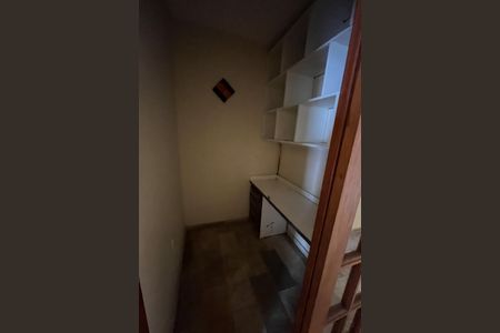 Apartamento para alugar com 150m², 3 quartos e 2 vagas Apartamento para alugar com 150m², 3 quartos e 2 vagasEscritorio