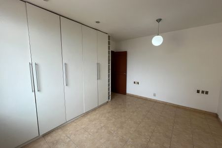 Apartamento para alugar com 150m², 3 quartos e 2 vagas Apartamento para alugar com 150m², 3 quartos e 2 vagasQuarto 3