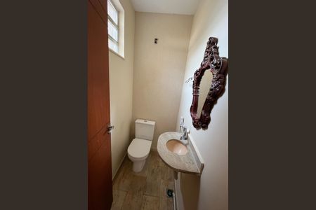 Apartamento para alugar com 150m², 3 quartos e 2 vagas Apartamento para alugar com 150m², 3 quartos e 2 vagasLavabo da Sala