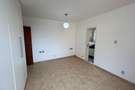 Apartamento para alugar com 150m², 3 quartos e 2 vagas Apartamento para alugar com 150m², 3 quartos e 2 vagasQuarto 3