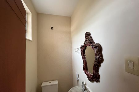 Apartamento para alugar com 150m², 3 quartos e 2 vagas Apartamento para alugar com 150m², 3 quartos e 2 vagasLavabo da Sala