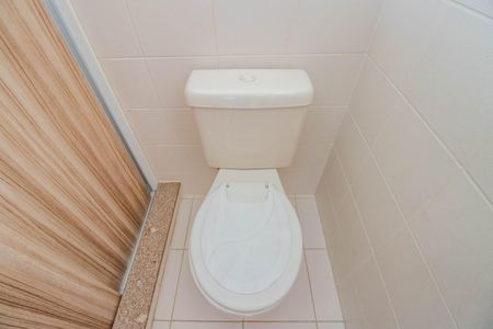 Apartamento à venda com 113m², 4 quartos e 2 vagas Apartamento à venda com 113m², 4 quartos e 2 vagasBanheiro de Serviço