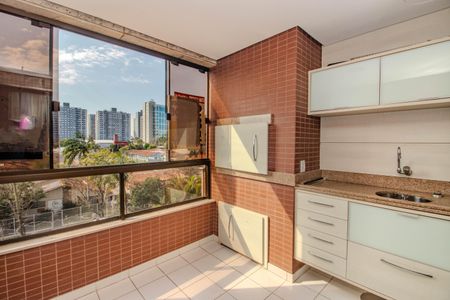 Sala - Varanda de apartamento à venda com 4 quartos, 113m² em Jardim Lindóia, Porto Alegre