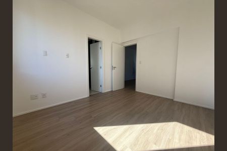 Apartamento à venda com 94m², 1 quarto e 1 vaga Apartamento à venda com 94m², 1 quarto e 1 vagaSala/Quarto