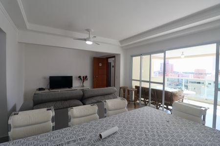 Sala de apartamento para alugar com 3 quartos, 120m² em Balneario Guarujá, Guarujá