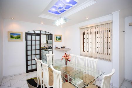 Casa à venda com 250m², 5 quartos e 2 vagasSala de Jantar