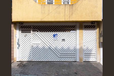 Casa à venda com 250m², 5 quartos e 2 vagasFachada