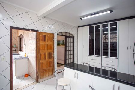 Casa à venda com 250m², 5 quartos e 2 vagasCozinha