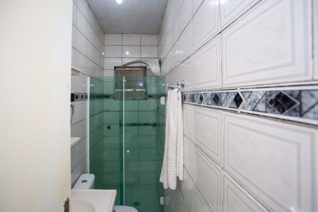 Casa à venda com 250m², 5 quartos e 2 vagasBanheiro Social Casa 2