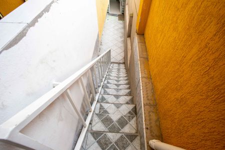 Casa à venda com 250m², 5 quartos e 2 vagasEscada