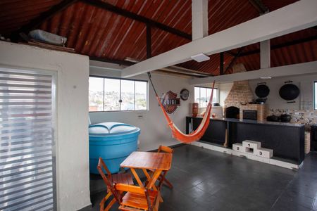 Casa à venda com 250m², 5 quartos e 2 vagasEspaço Gourmet