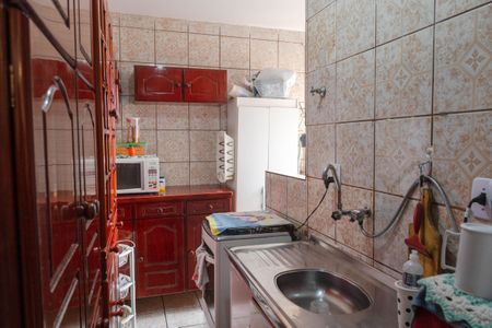 Apartamento para alugar com 42m², 2 quartos e 1 vaga Apartamento para alugar com 42m², 2 quartos e 1 vagaCozinha e Área de Serviço