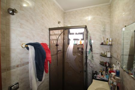 Casa à venda com 169m², 4 quartos e 3 vagasBanheiro/Suite 2