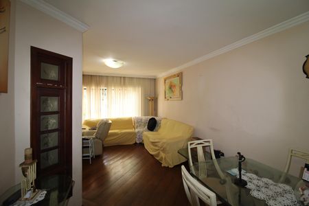 Sala de casa à venda com 4 quartos, 169m² em Vila Ester (zona Norte), São Paulo