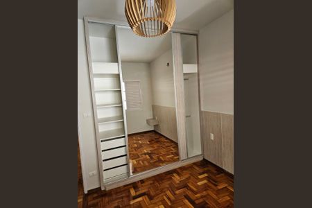 Apartamento para alugar com 117m², 3 quartos e 2 vagasQuarto
