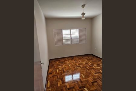 Apartamento para alugar com 117m², 3 quartos e 2 vagasQuarto