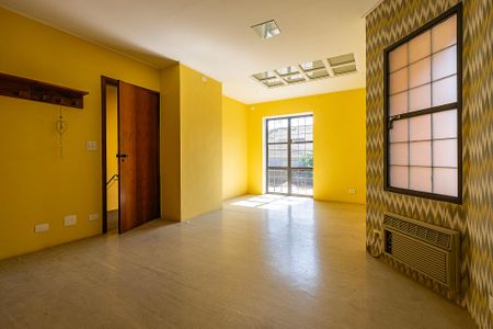 Casa à venda com 191m², 5 quartos e 2 vagas Casa à venda com 191m², 5 quartos e 2 vagasSuíte 2