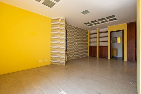 Casa à venda com 191m², 5 quartos e 2 vagas Casa à venda com 191m², 5 quartos e 2 vagasSuíte 2