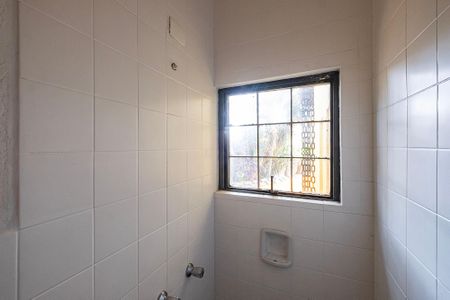 Casa à venda com 191m², 5 quartos e 2 vagas Casa à venda com 191m², 5 quartos e 2 vagasSuíte 4 - Banheiro