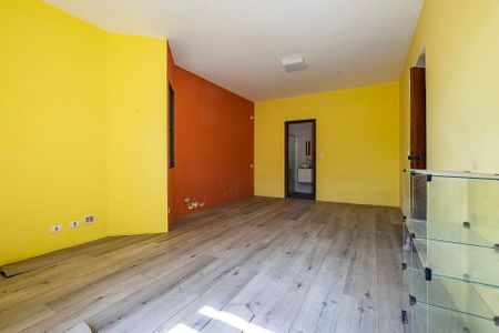 Casa à venda com 191m², 5 quartos e 2 vagas Casa à venda com 191m², 5 quartos e 2 vagasSuíte 1