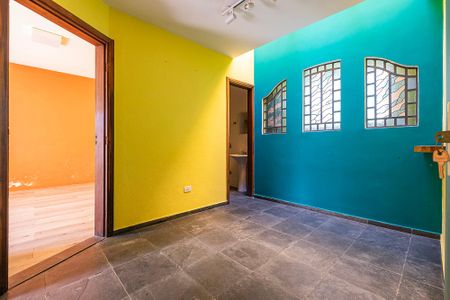 Casa à venda com 191m², 5 quartos e 2 vagas Casa à venda com 191m², 5 quartos e 2 vagasSala/Cozinha