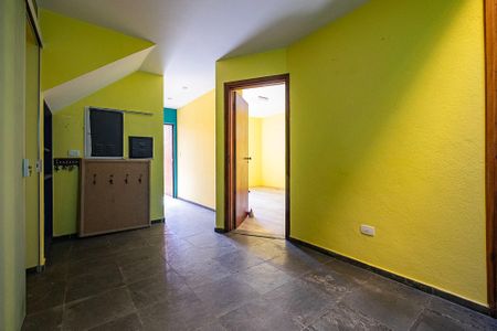 Casa à venda com 191m², 5 quartos e 2 vagas Casa à venda com 191m², 5 quartos e 2 vagasSala/Cozinha