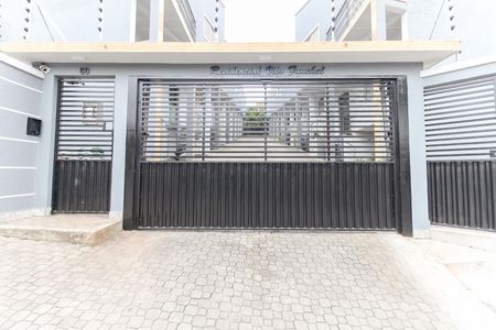 Casa de condomínio à venda com 86m², 2 quartos e 1 vaga Casa de condomínio à venda com 86m², 2 quartos e 1 vagaFachada