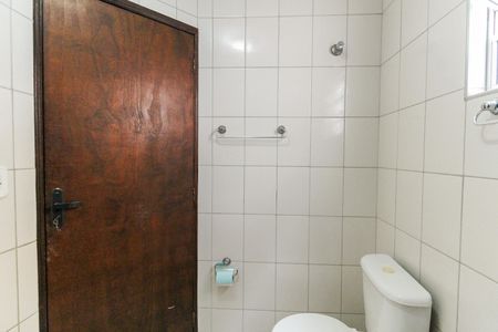 Casa de condomínio à venda com 86m², 2 quartos e 1 vaga Casa de condomínio à venda com 86m², 2 quartos e 1 vagaBanheiro